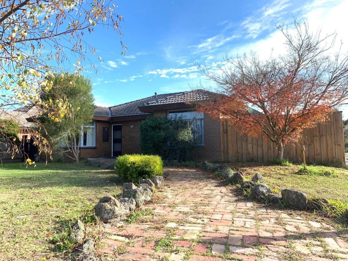 Family Home In Prime Location Melbourne Ferntree Gully Exterior photo