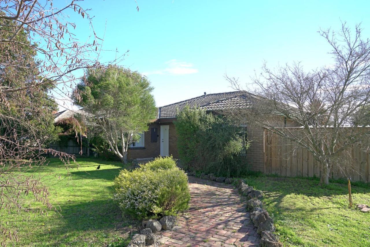 Family Home In Prime Location Melbourne Ferntree Gully Exterior photo